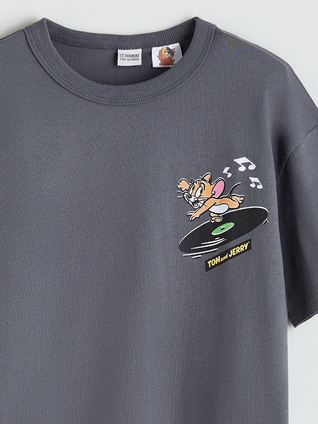 მრგვალი საყელო ტომ და ჯერი ნაბეჭდი მაისური ბიჭებისთვის-3