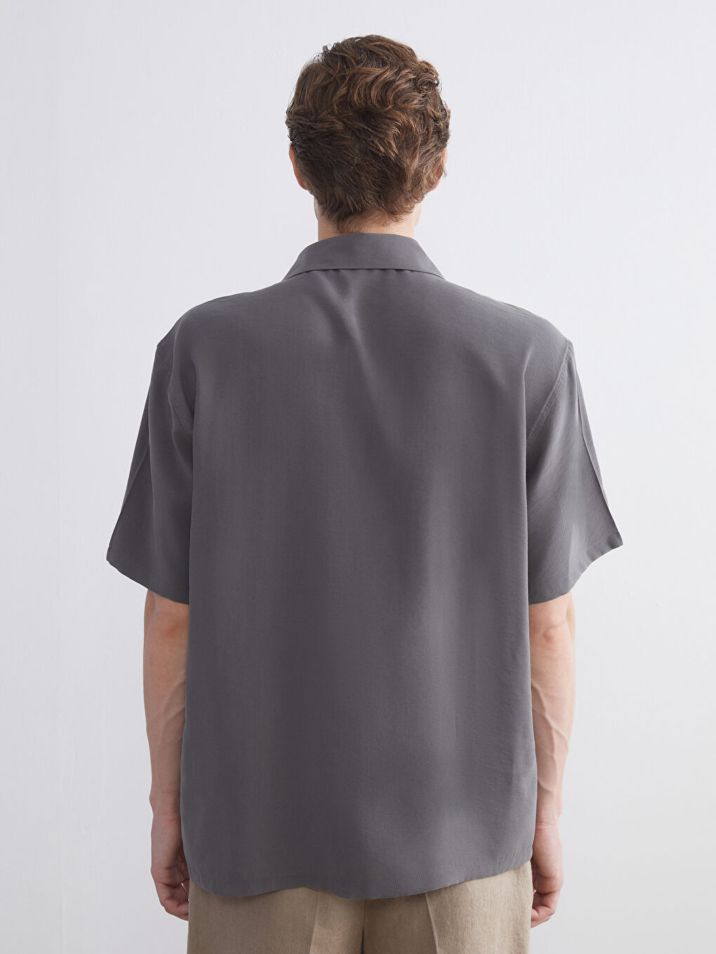 Antrasit Regular Fit Kısa Kollu Armürlü Erkek Gömlek-3