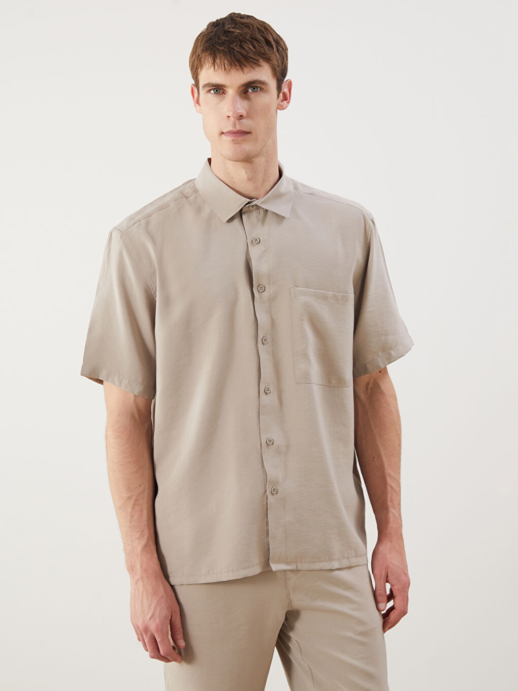 Bej Regular Fit Kısa Kollu Armürlü Erkek Gömlek