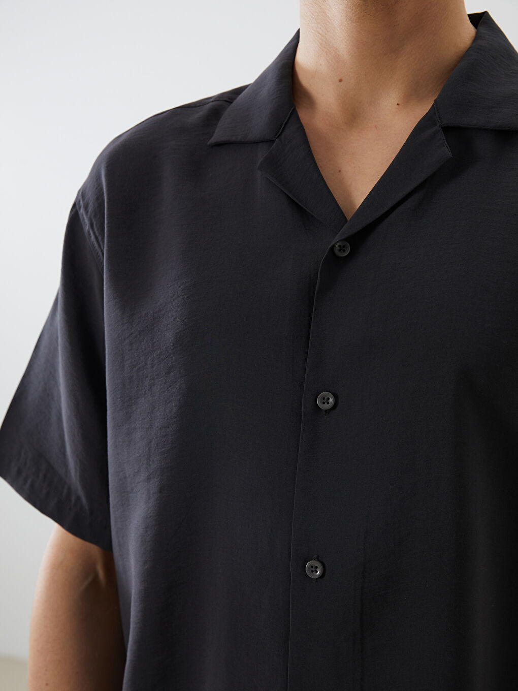 LCW Vision Regular Fit Short Sleeve Dobby Men's Shirt -S5PJ03Z8-KJA