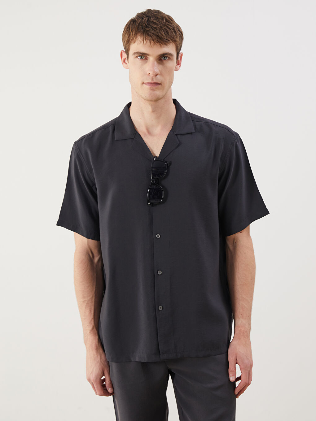 LCW Vision Regular Fit Short Sleeve Dobby Men's Shirt -S5PJ03Z8-KJA