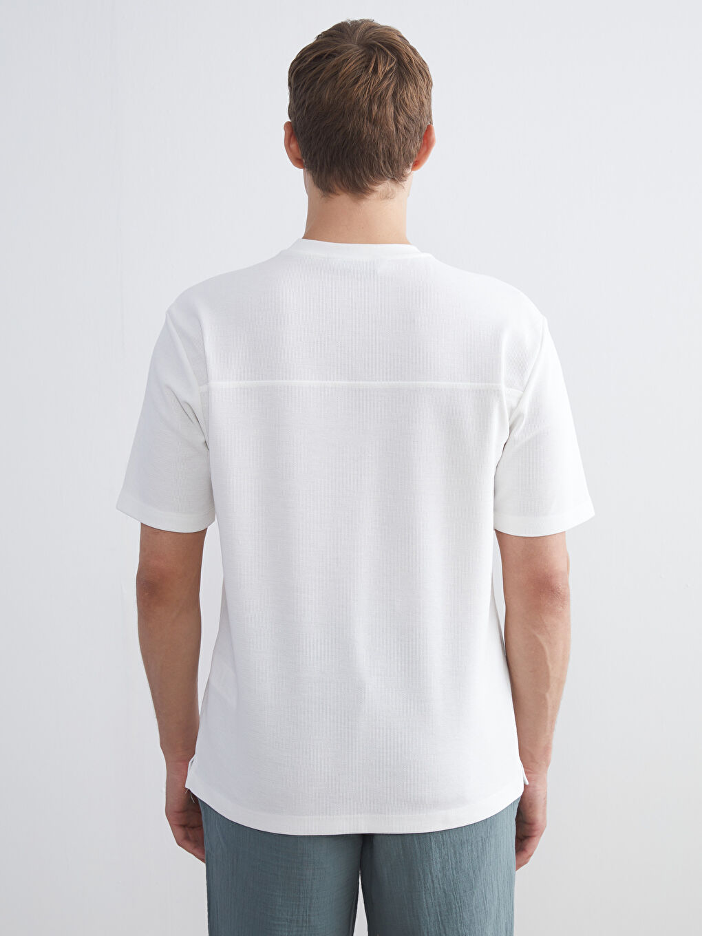 Ekru Bisiklet Yaka Kısa Kollu Erkek Tişört-6