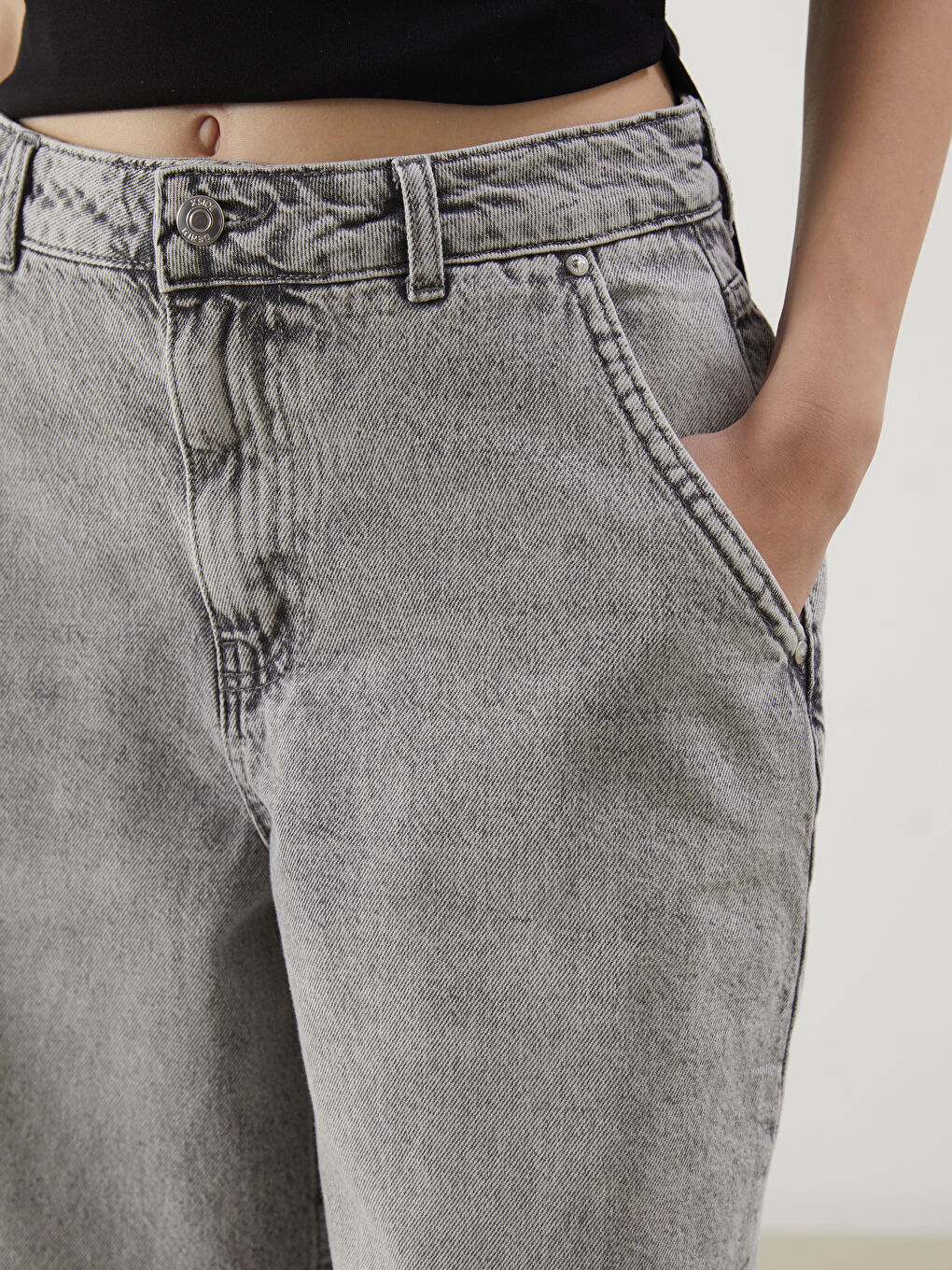 Bermuda Fit Women's Jean Shorts -S5PJ47Z8-CSW