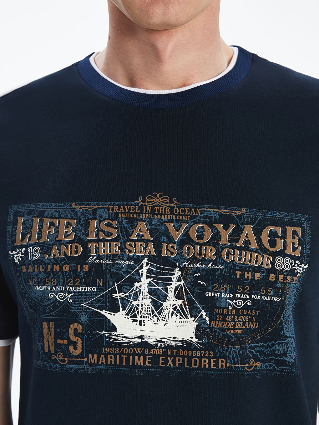 T-shirt en Jersey Imprimé à Col Rond pour Hommes-2