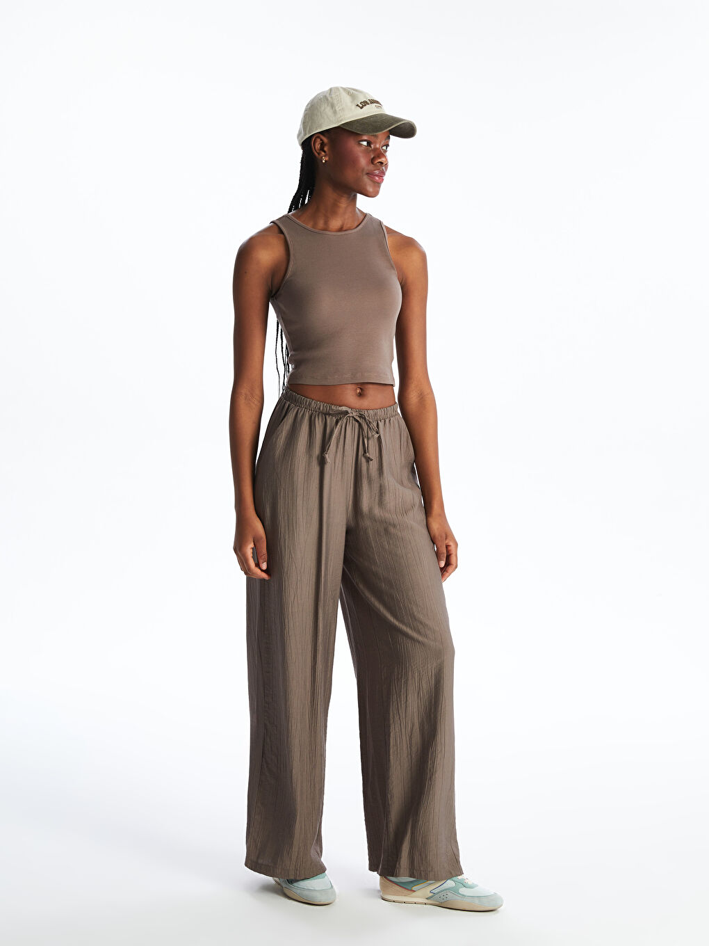 کەمەر لاستیک پانتۆڵی فراوانی ژنان