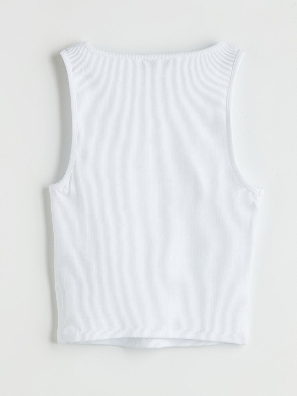 Beyaz Bisiklet Yaka Kiraz Baskılı Kadın Atlet-5