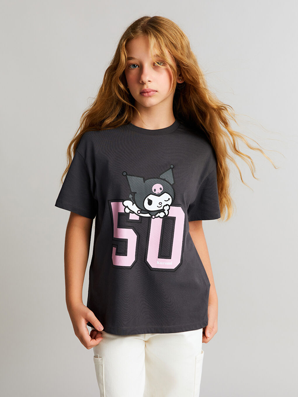 LCW Kids Crew Neck Kuromi Printed Girls' T-Shirt -S5PL08Z4-VDL