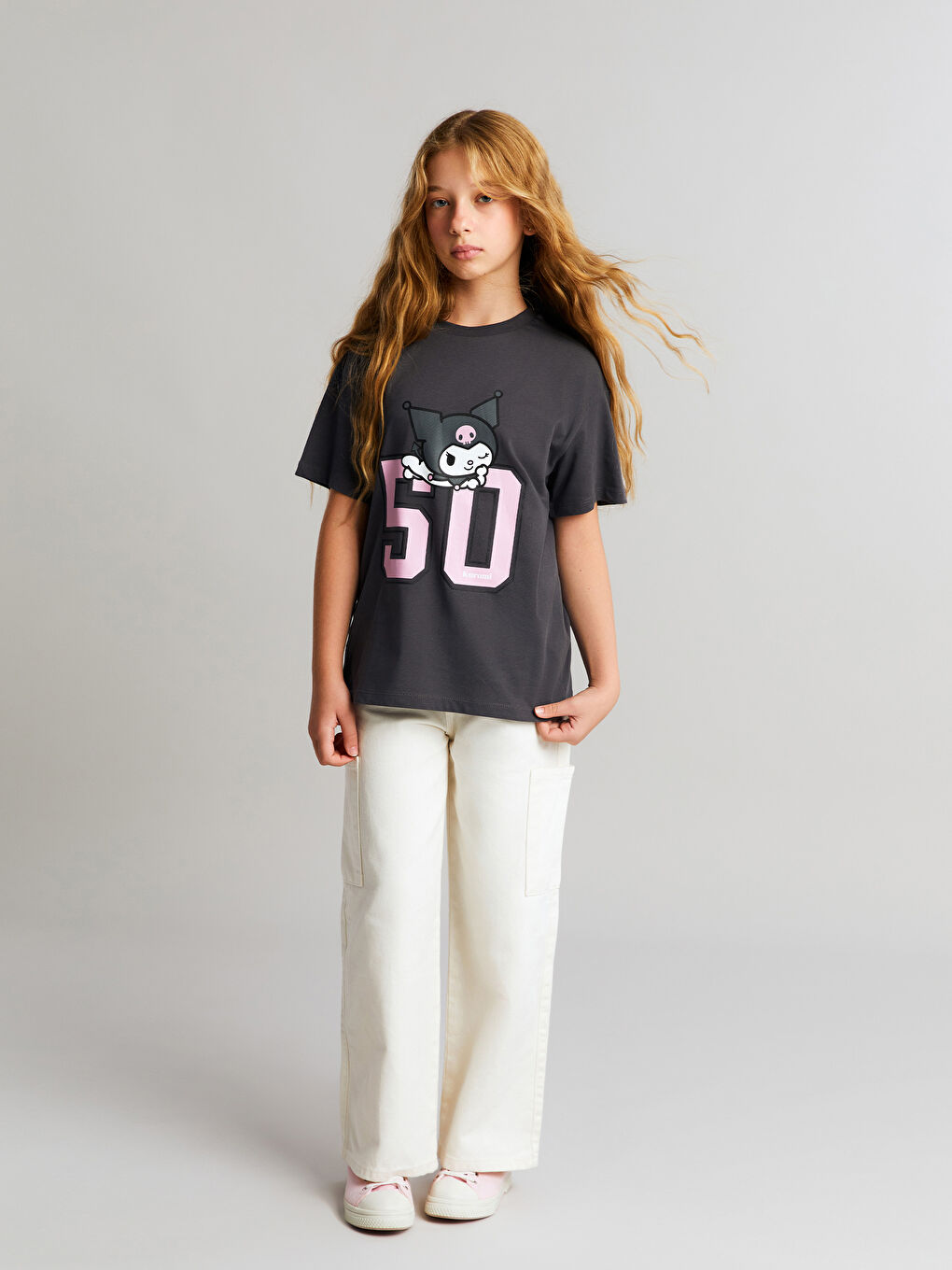 LCW Kids Crew Neck Kuromi Printed Girls' T-Shirt -S5PL08Z4-VDL