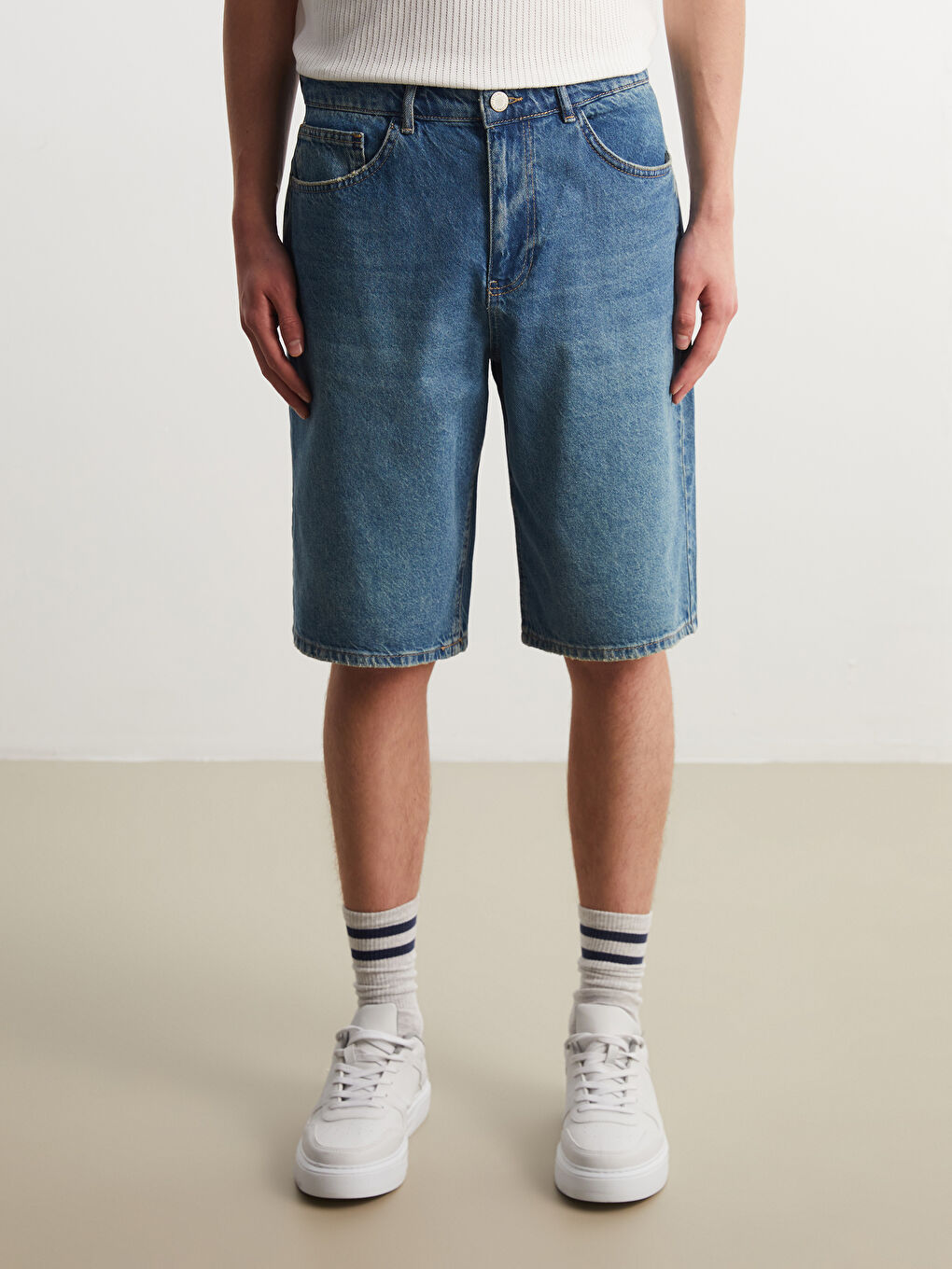Relaxed Fit Men's Denim Shorts -S5PL23Z8-H45