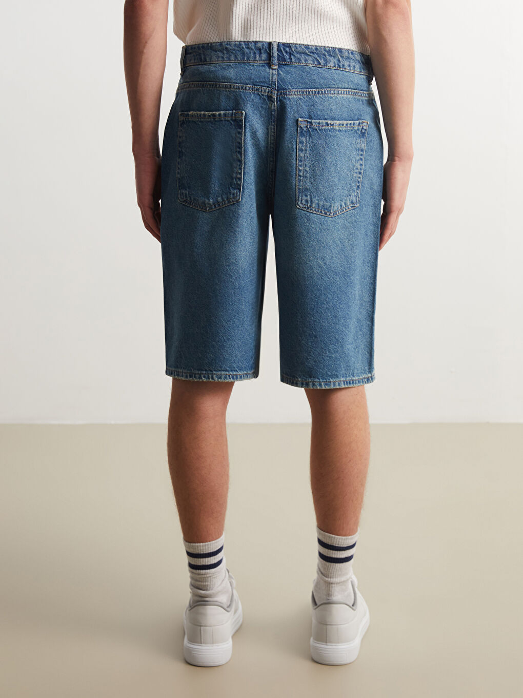Relaxed Fit Men's Denim Shorts -S5PL23Z8-H45