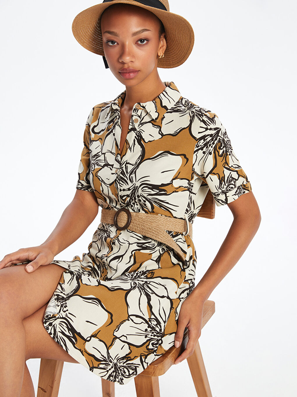 Bej Çiçekli Keten Karışımlı Gömlek Elbise-1