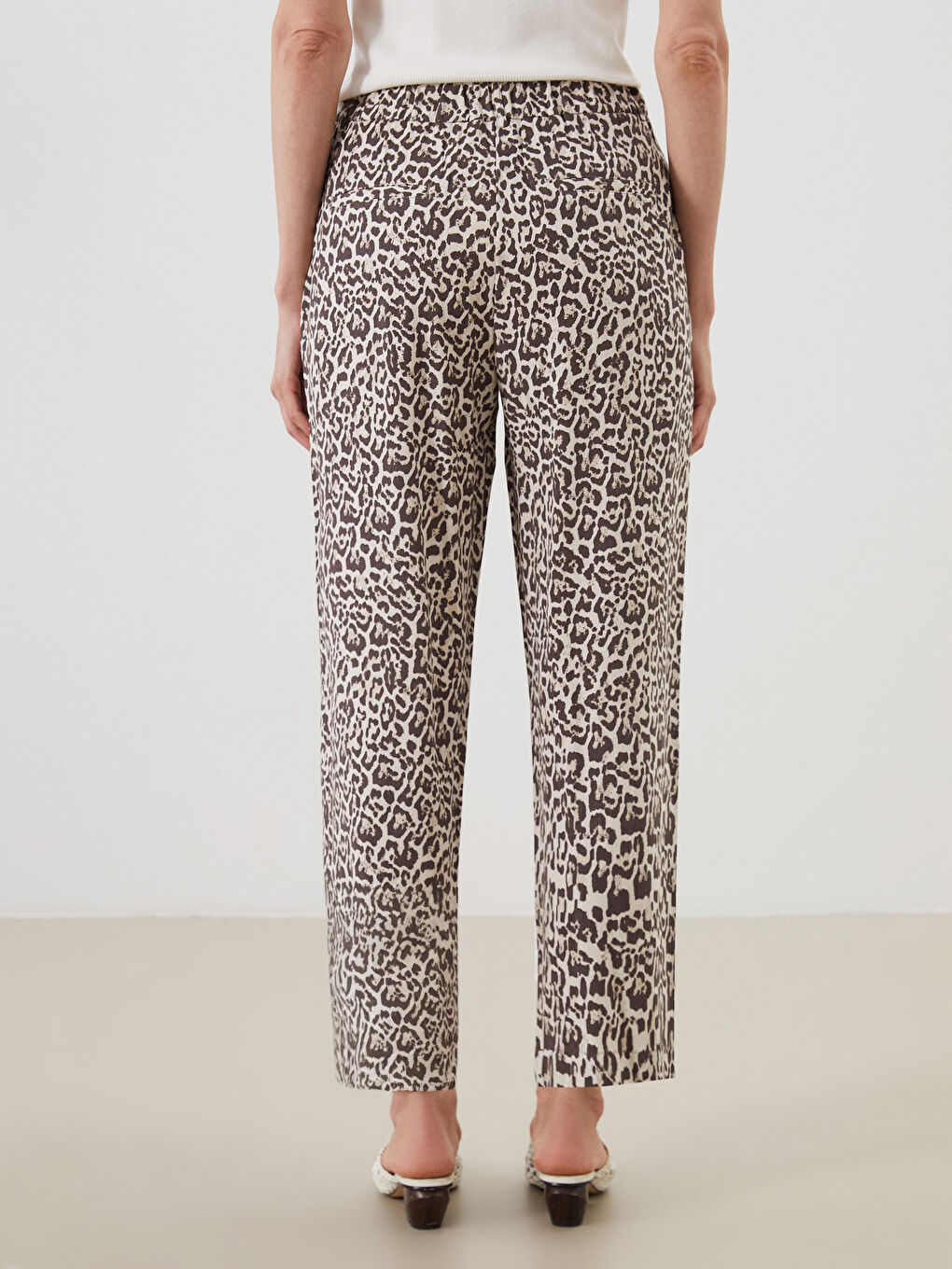 LCWAIKIKI Classic Woman BROWN Trousers -S5PL75Z8-LQY