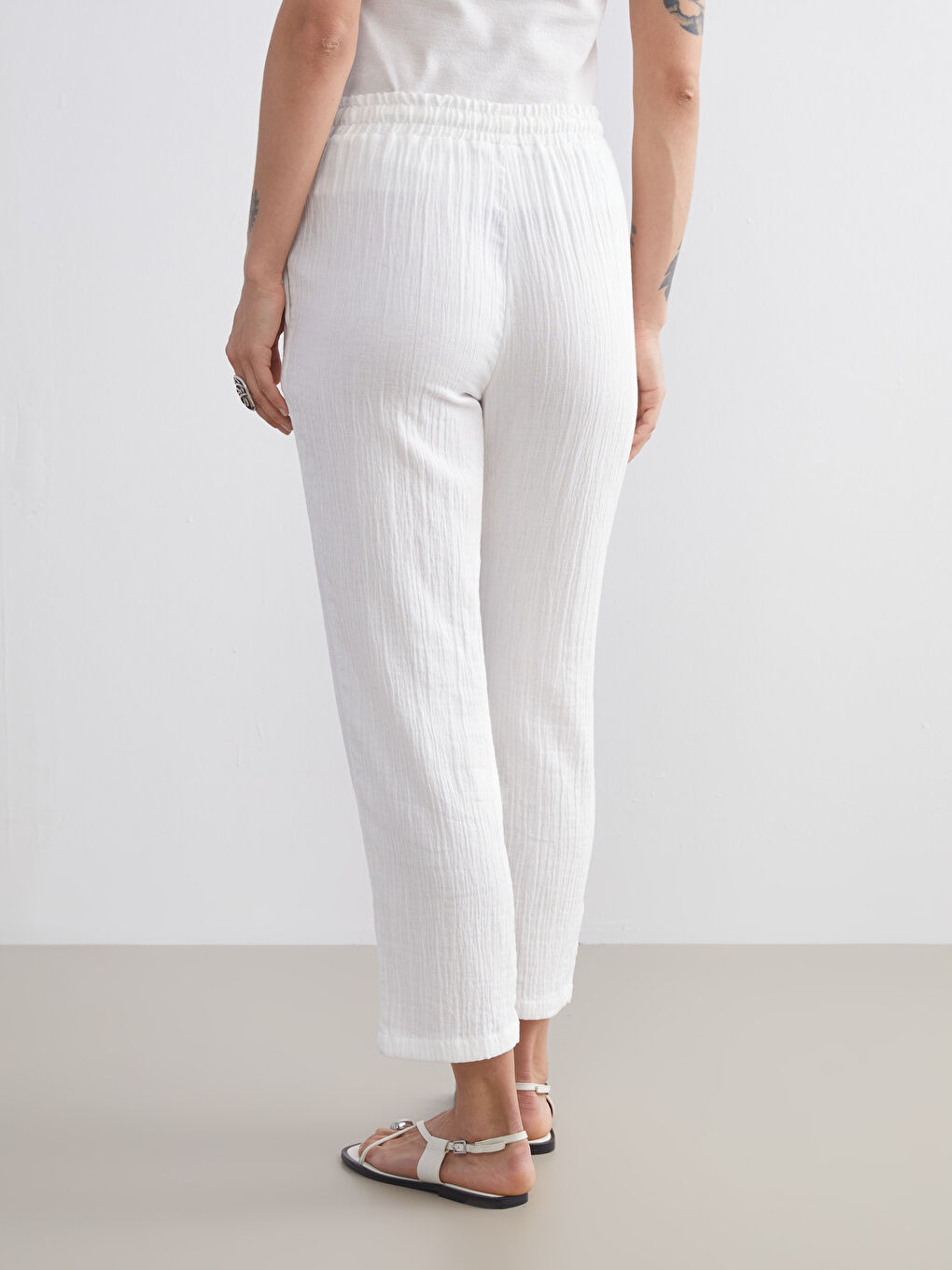 LCWAIKIKI Classic Woman WHITE Trousers -S5PL92Z8-Q6K