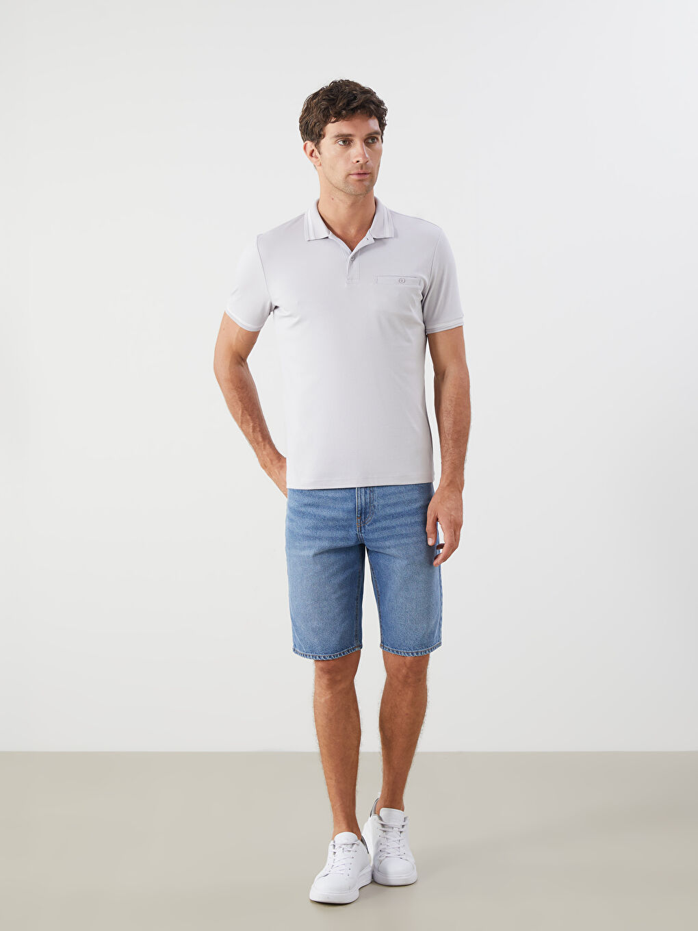 LCWAIKIKI Classic Man GREY T-Shirt -S5PN05Z8-MKJ