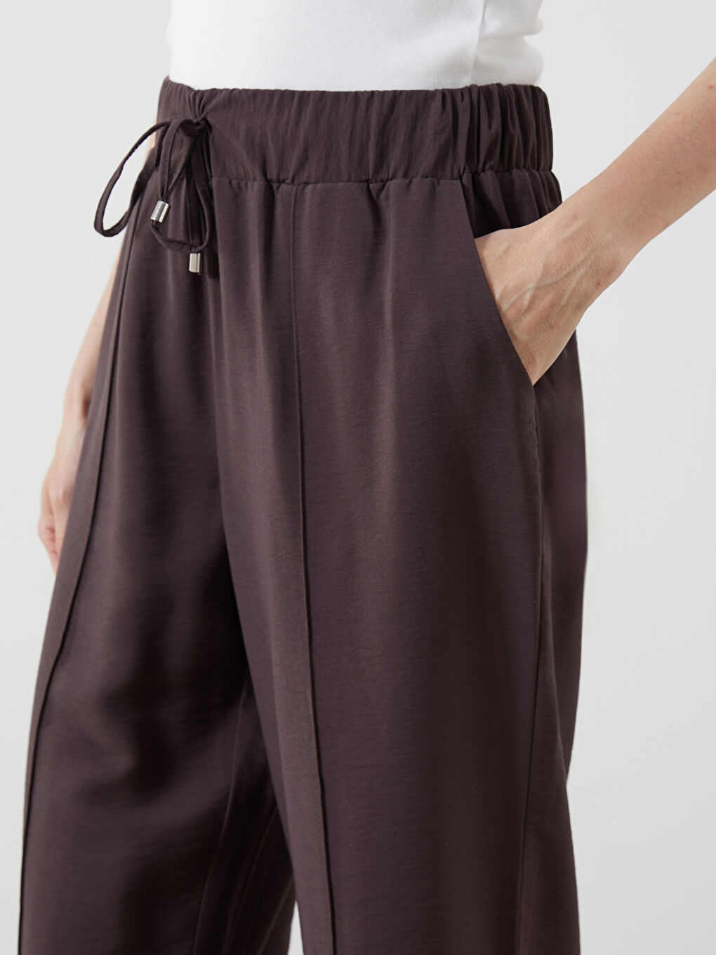 LCWAIKIKI Classic Elastic Waist Wide Leg Women's Trousers -S5PO54Z8-S6K