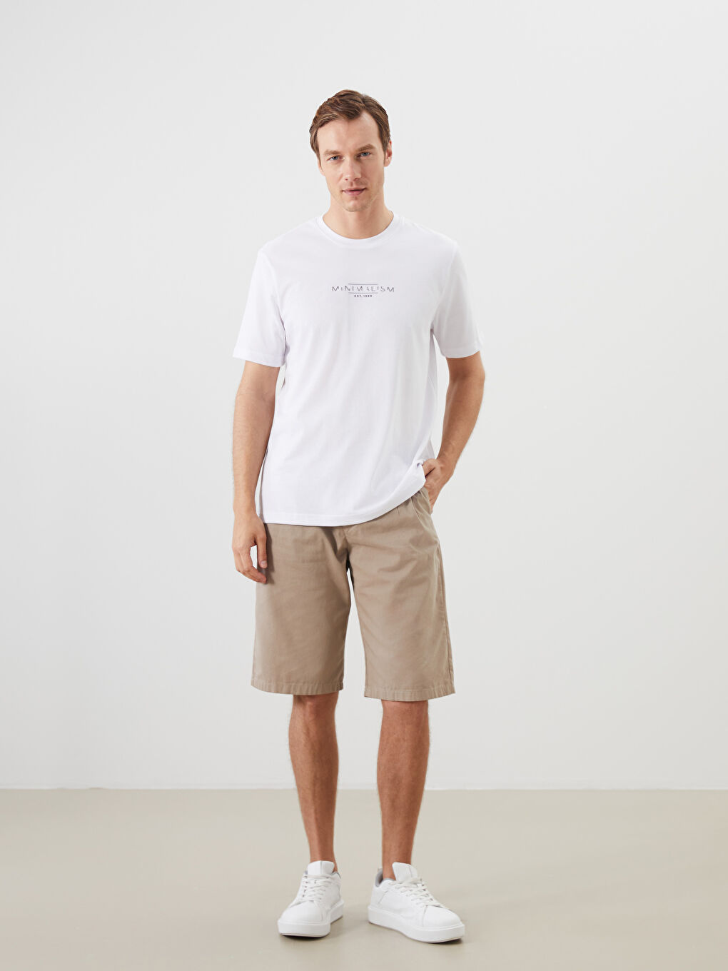 LCWAIKIKI Classic Crew Neck Printed Jersey Men's T-Shirt -S5PO57Z8-Q6K
