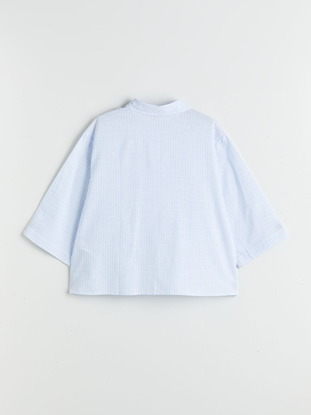 ზოლიანი მაქმანიანი ქალის პერანგი-5