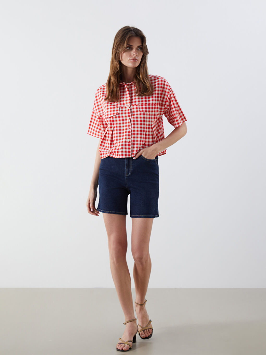 Lacivert Standart Fit Kadın Jean Şort