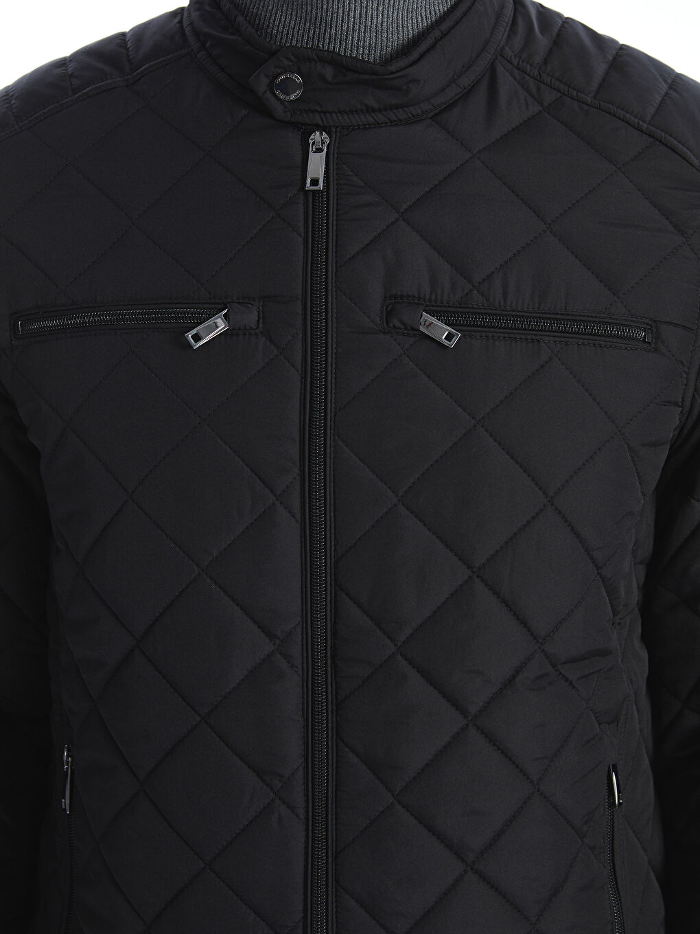 Siyah Standart Kalıp Kapitoneli Erkek Mont-3