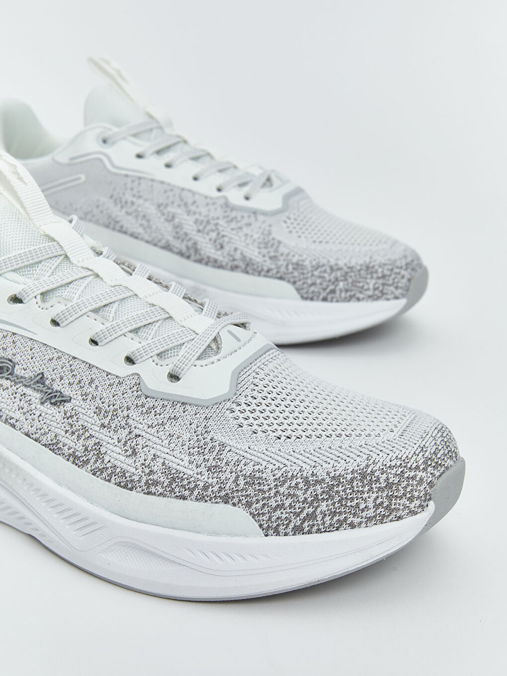 Beyaz Bağcıklı Erkek Spor Ayakkabı-2