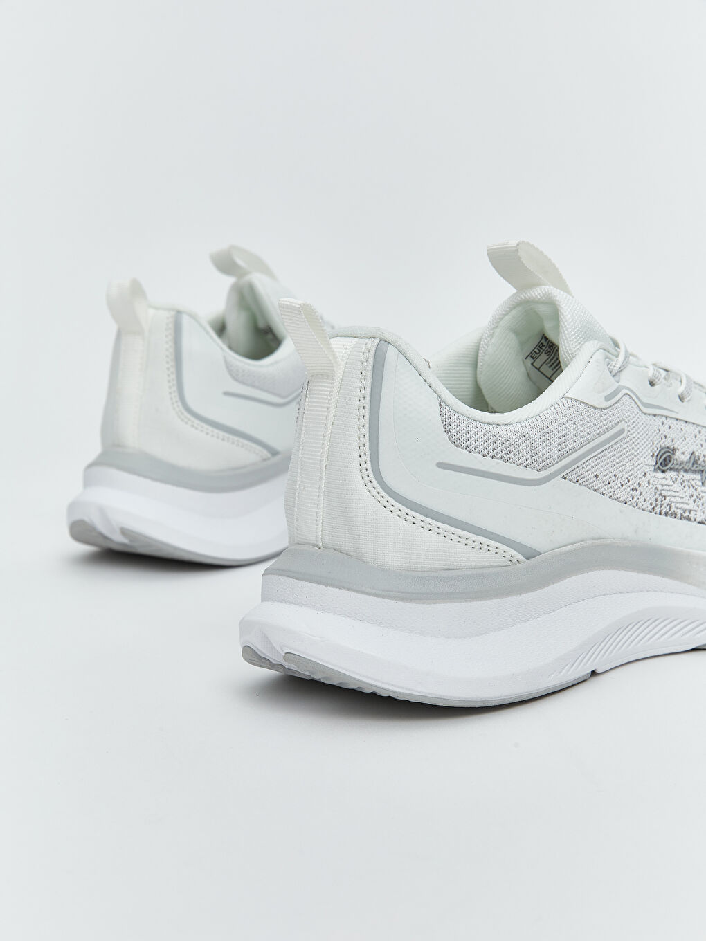 Beyaz Bağcıklı Erkek Spor Ayakkabı-4