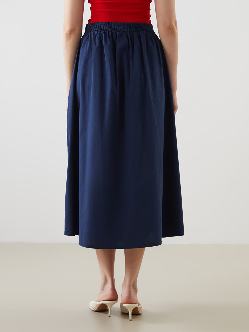 LCWAIKIKI Classic Elasticated Waist Pleated Skirt -S5PQ38Z8-R4J