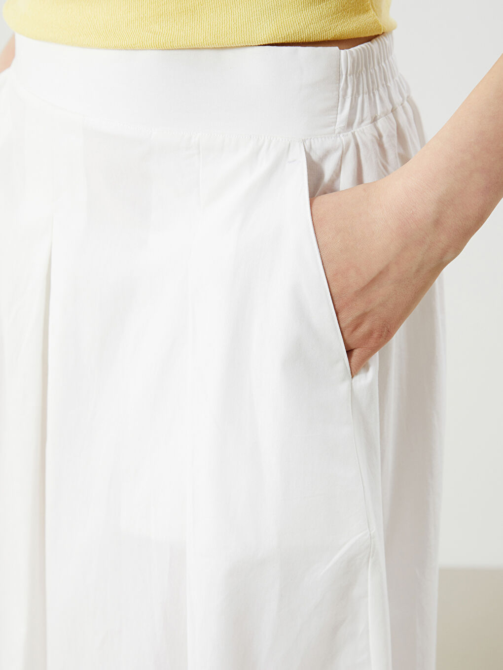 Elasticated Waist Pleated Skirt -S5PQ38Z8-ZUY