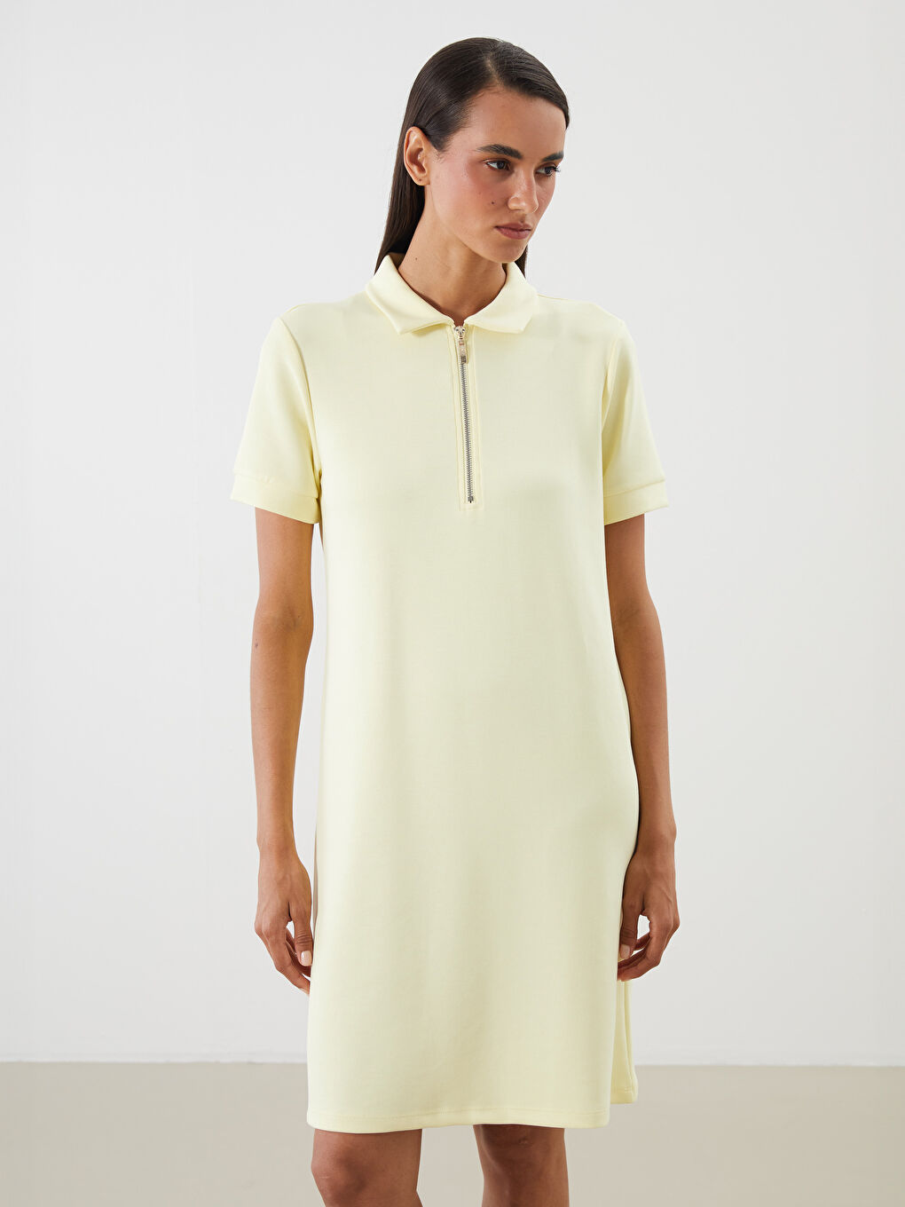 Sarı Polo Yaka Mini Elbise
