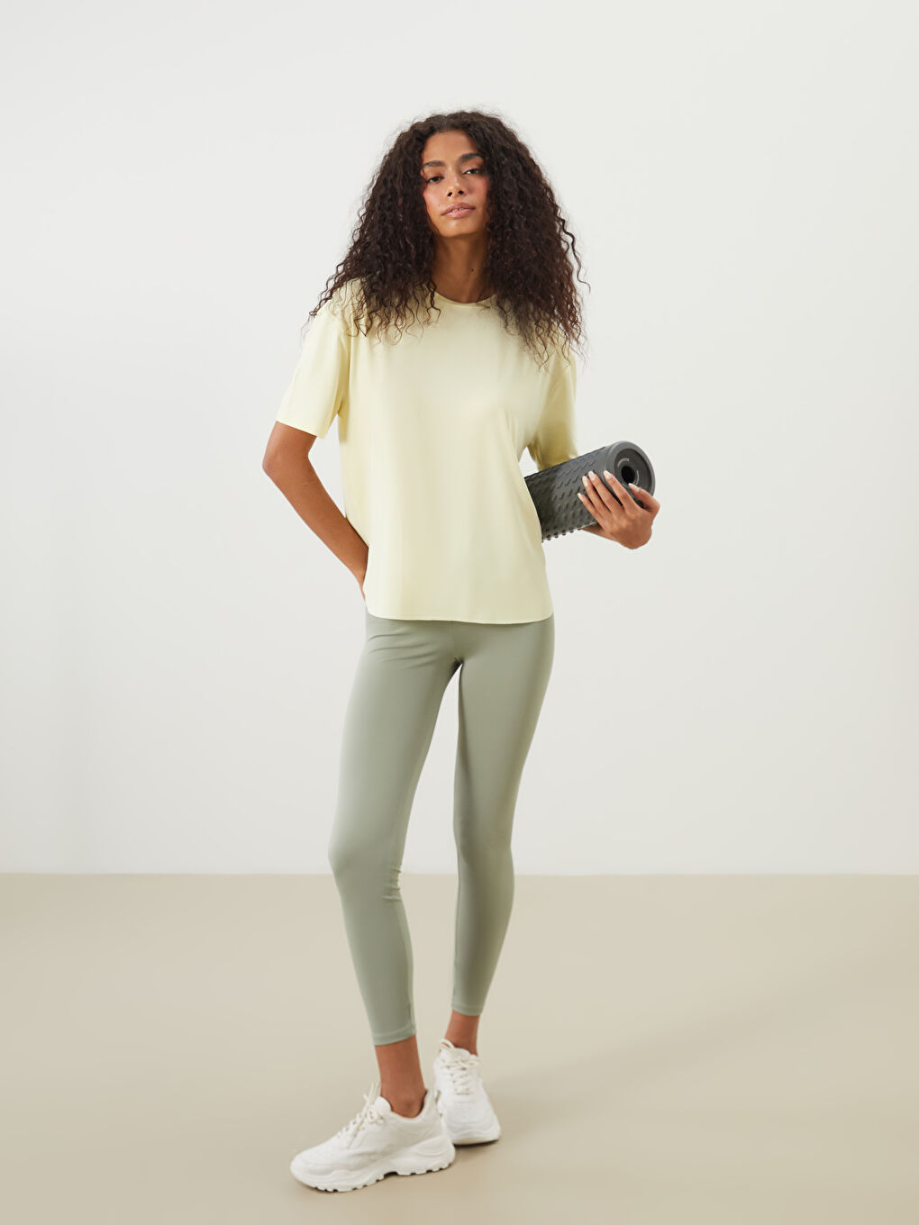 Crew Neck Women's Sports T-Shirt -S5PQ42Z8-YL9