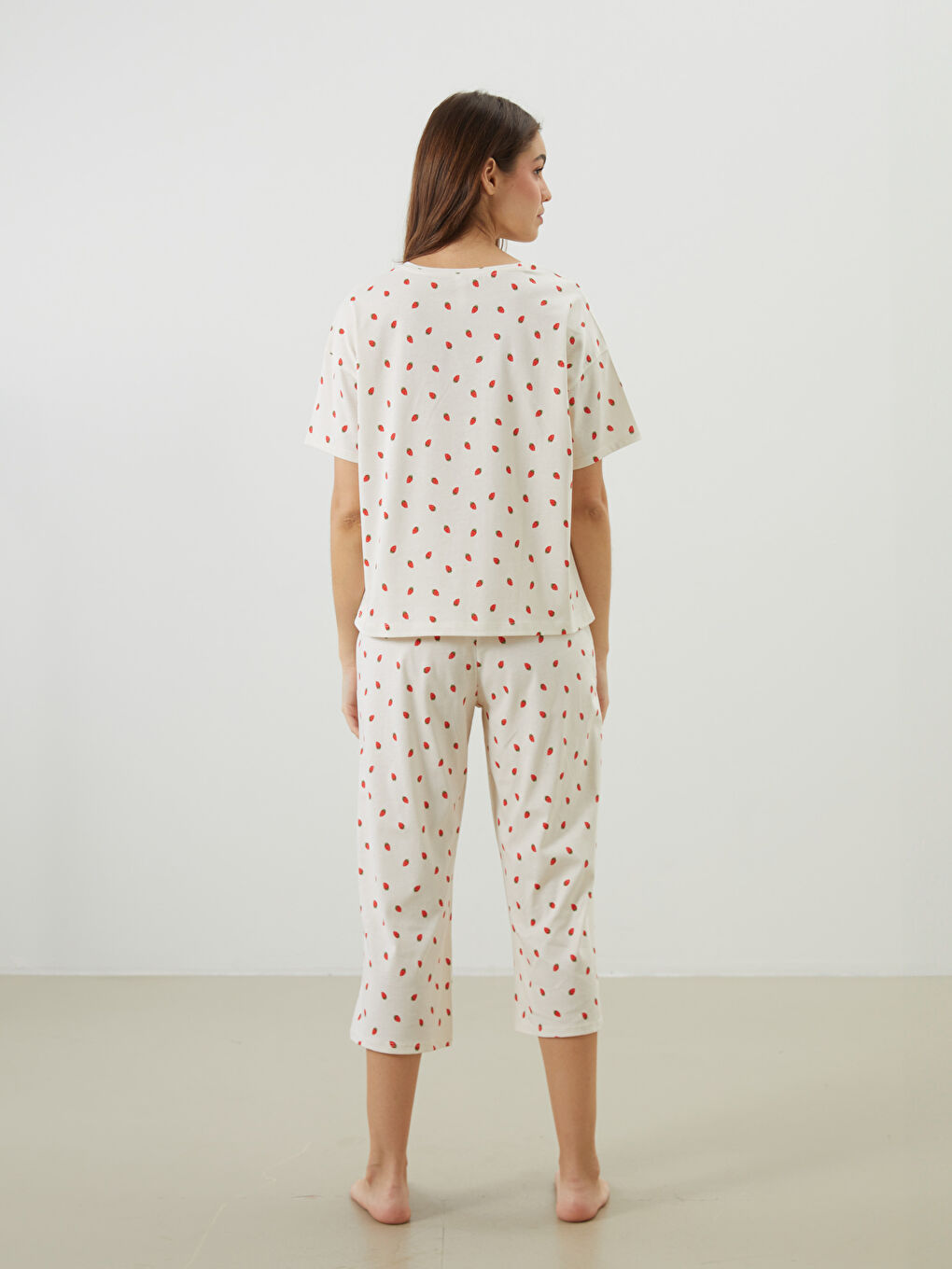 Woman ECRU Capri Pyjamas Set -S5PR52Z8-LRA