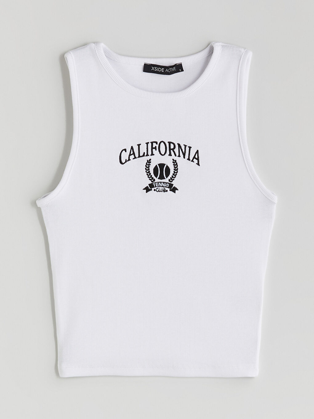 Beyaz Bisiklet Yaka California Nakışlı Kadın Spor Atlet-4