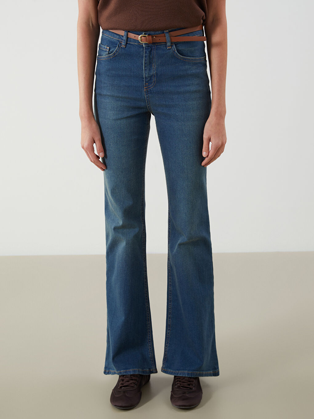 LCW Jeans Indigo Beli Kemerli Mars Flare Kadın Jean Pantolon - 1
