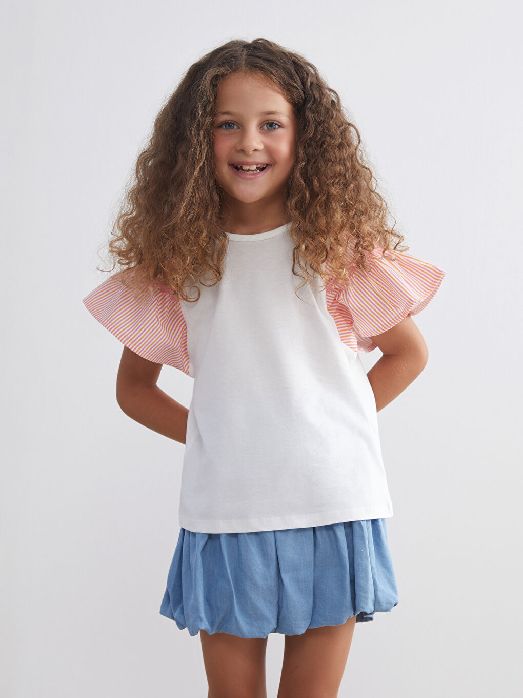 Ekru Bisiklet Yaka Kız Çocuk Tişört