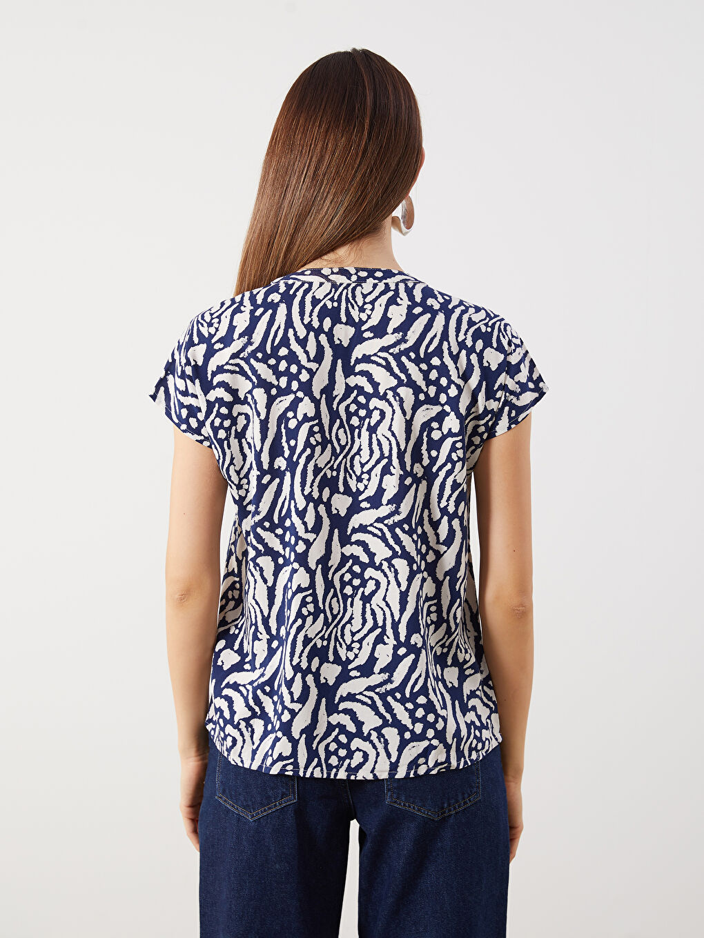 LCW Comfort Bluza sa kragnom na vezanje i uzorkom -S5PS55Z8-LQQ