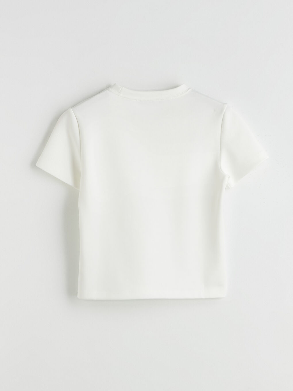 Ekru Bisiklet Yaka Kadın Tişört-5