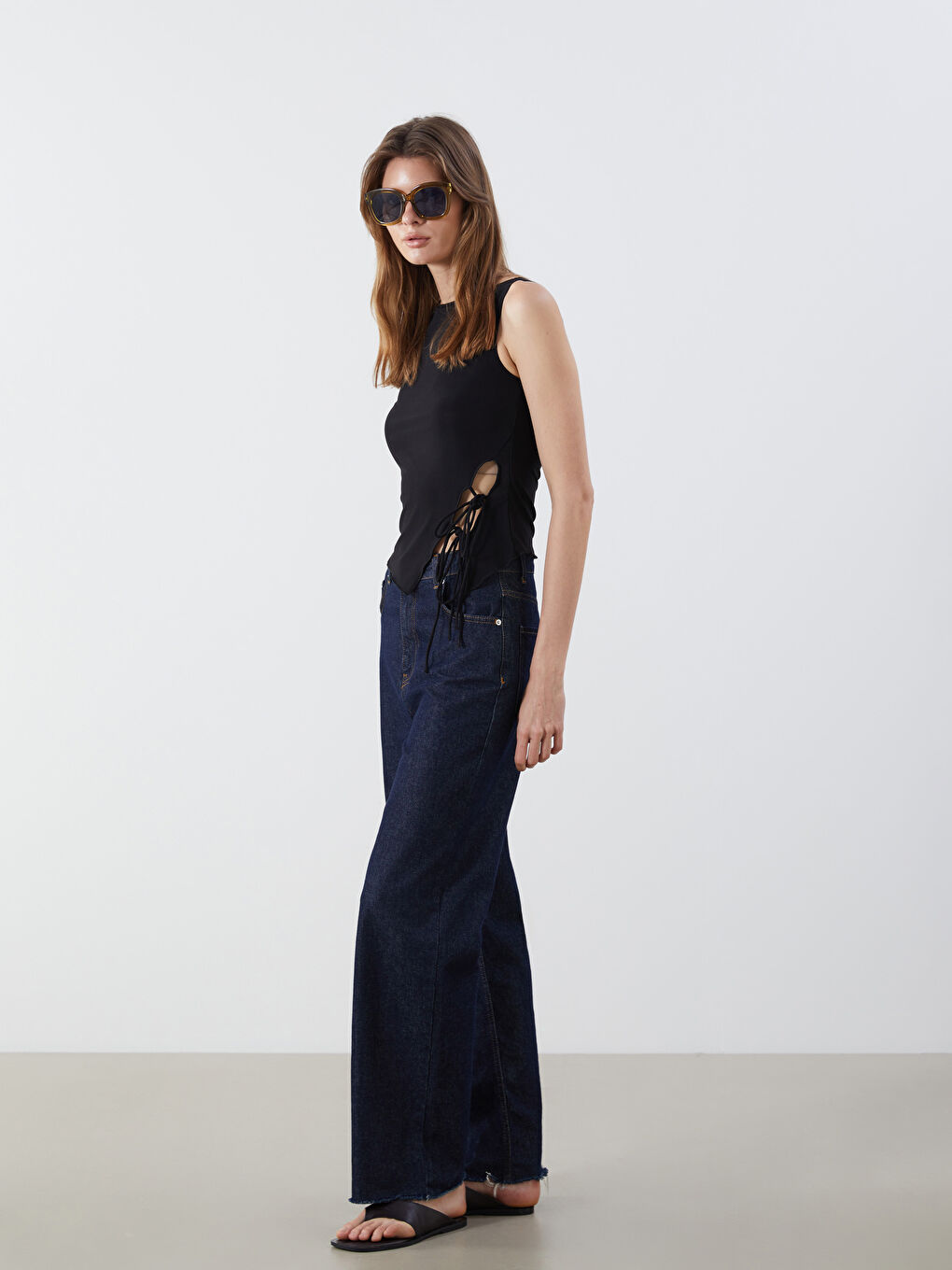 Siyah Bisiklet Yaka Bağlamalı Bluz-1