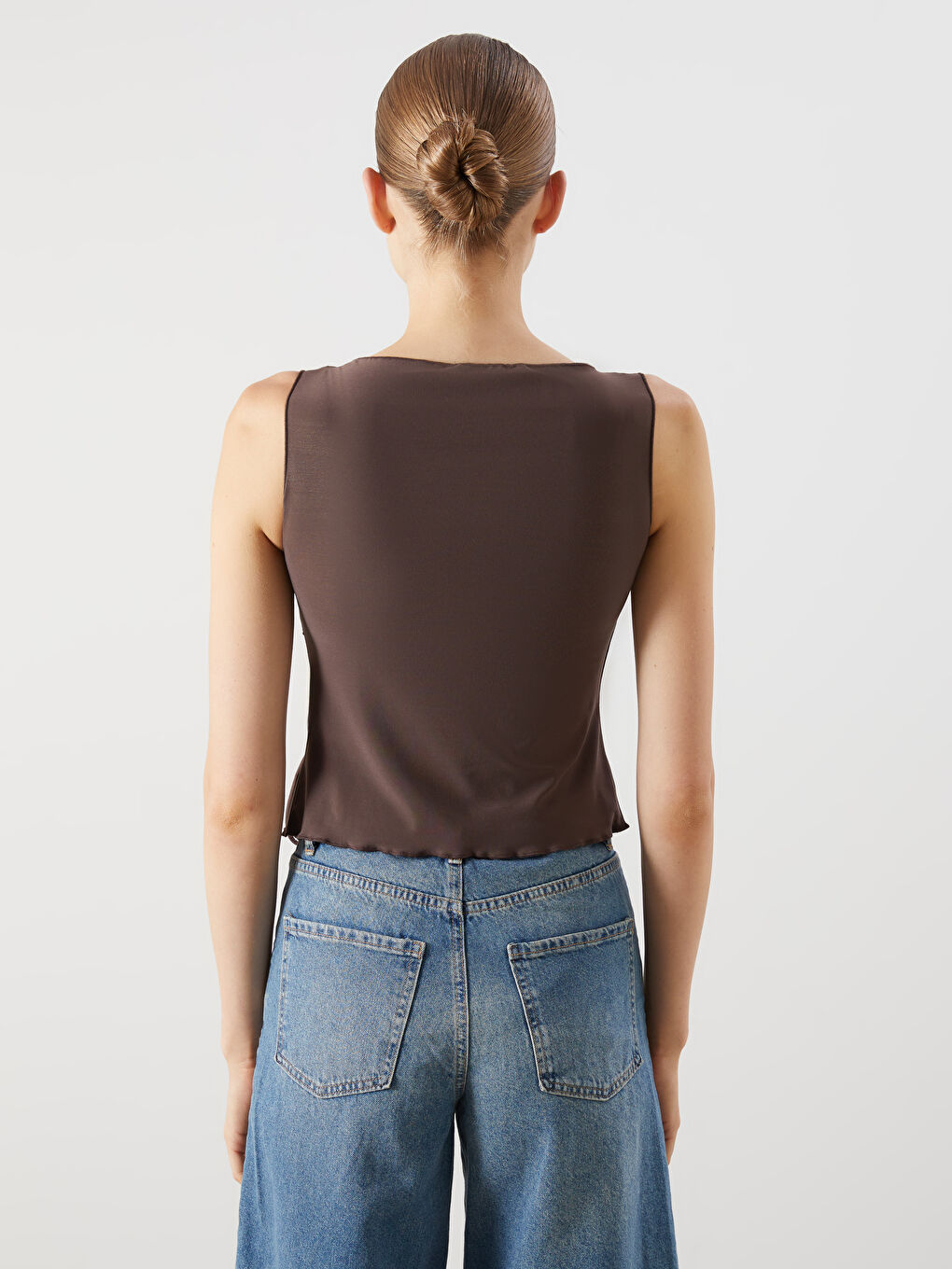 Kahverengi Bisiklet Yaka Bağlamalı Bluz-3