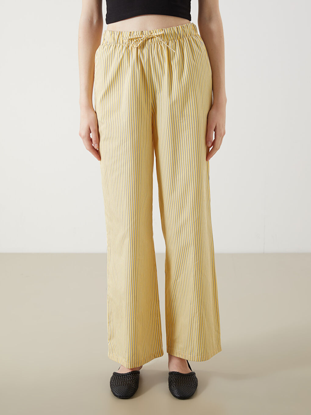 LC Waikiki Elastic Waist Striped Women's Trousers -S5PU83Z8-LKF