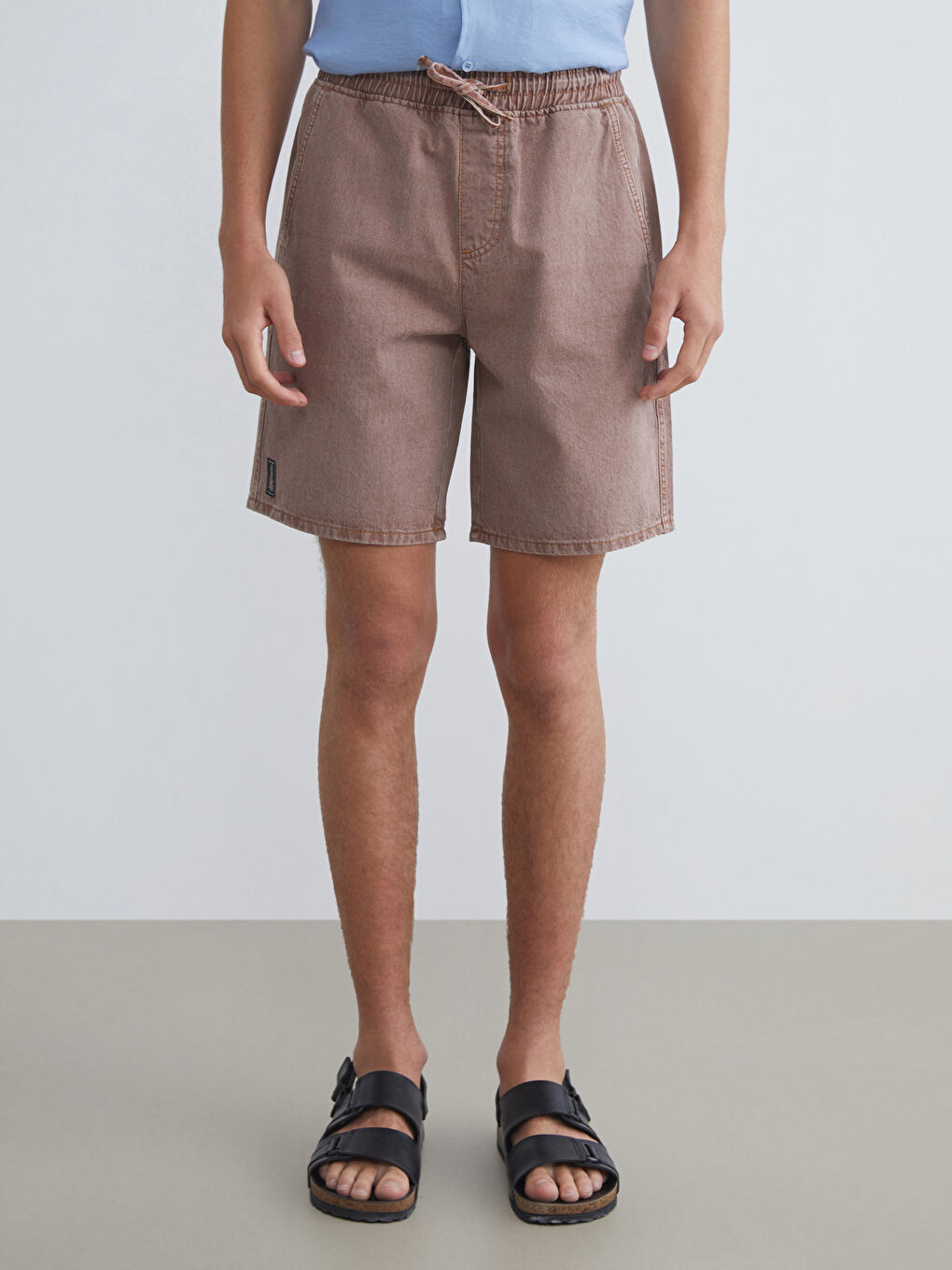 Pembe Rahat Kalıp Erkek Jean Şort-1