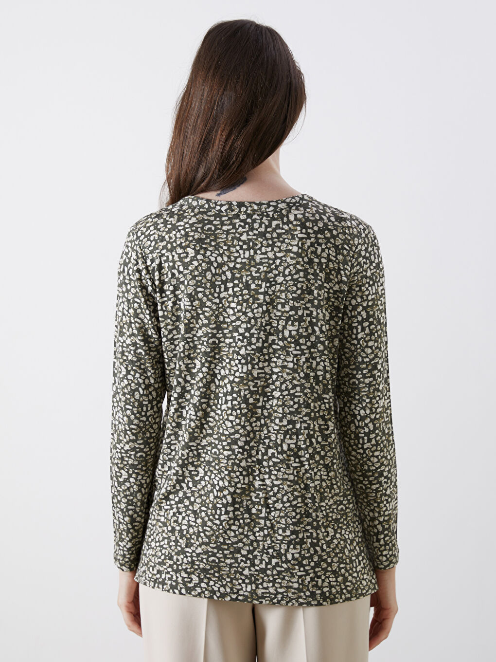 LCW Grace Notch Neck Patterned Blouse -S5PV72Z8-LRR
