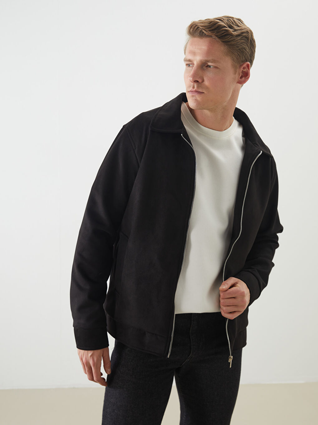 Siyah Standart Kalıp Gömlek Yaka Erkek Mont