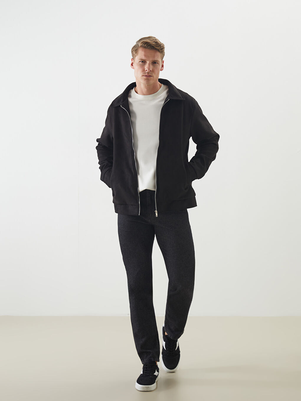 Siyah Standart Kalıp Gömlek Yaka Erkek Mont-1