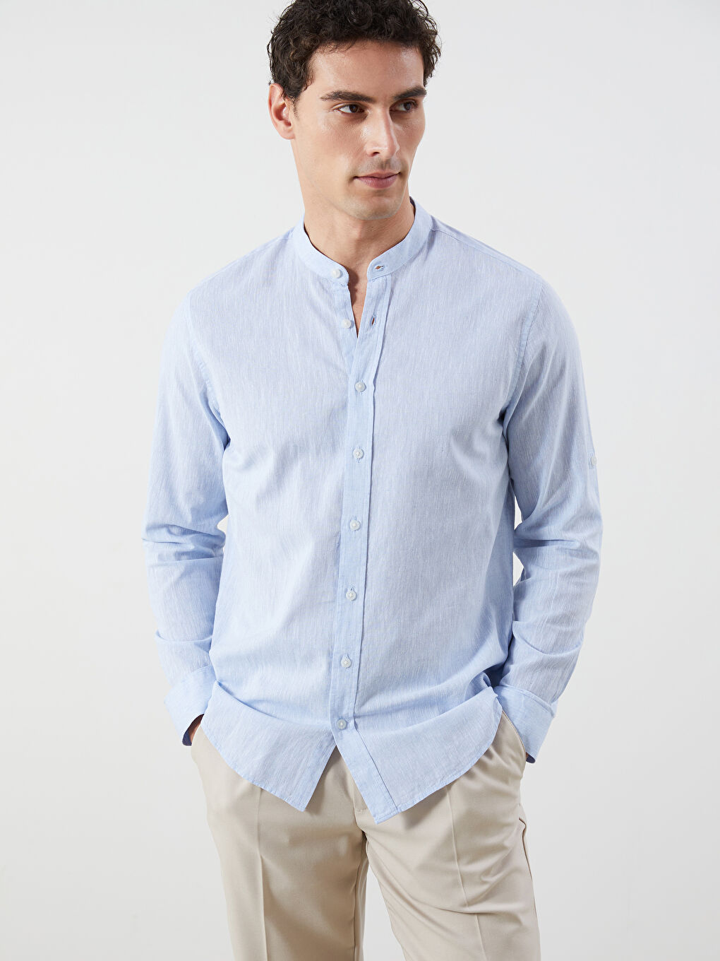 قميص رجال كم طويل بقماش خليط الكتان بقصة عادية