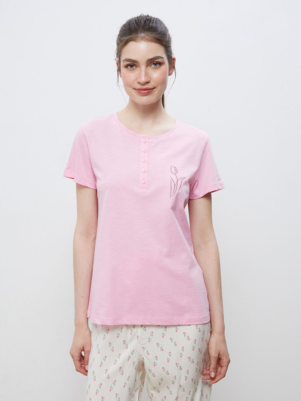 Crew Neck Embroidered Women's Pyjama Set -S5PY30Z8-LRA