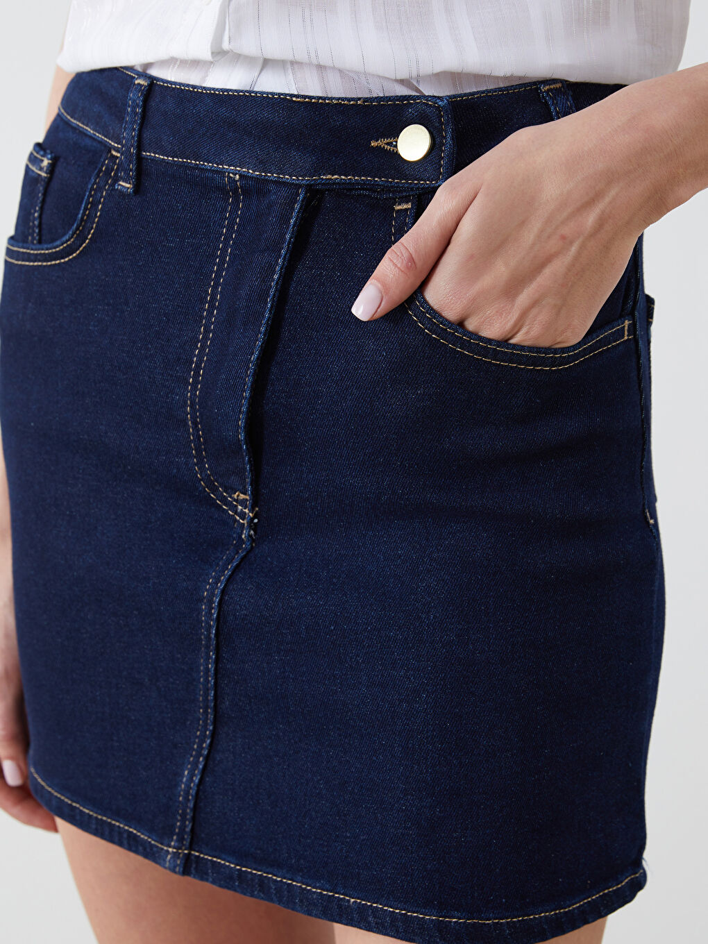 تەنوورەی جینز ئاسایی مینی-2