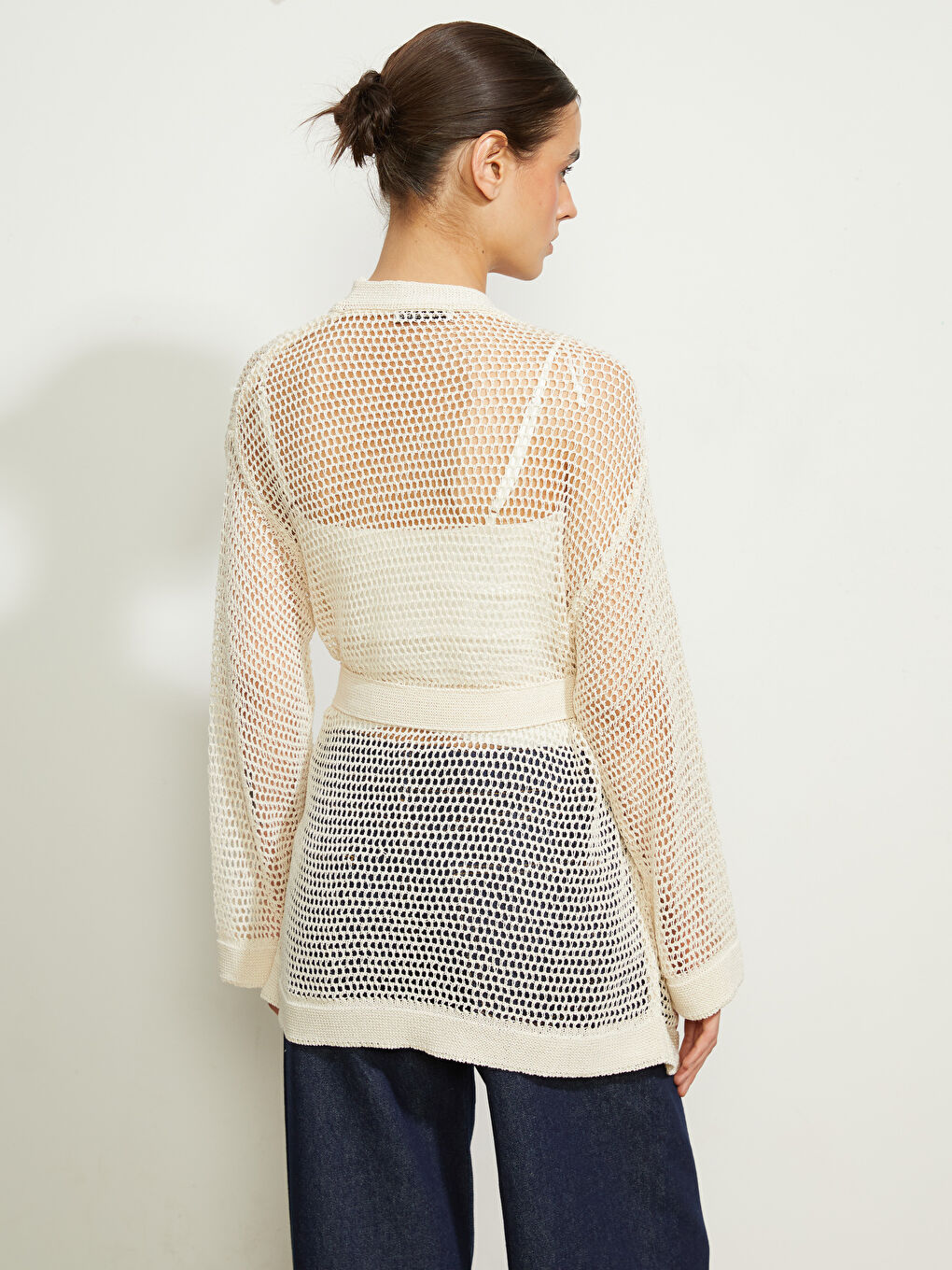 LCWAIKIKI Classic Shawl Collar Hole-Knitted Women's Knitwear Cardigan -S5PY93Z8-R9J