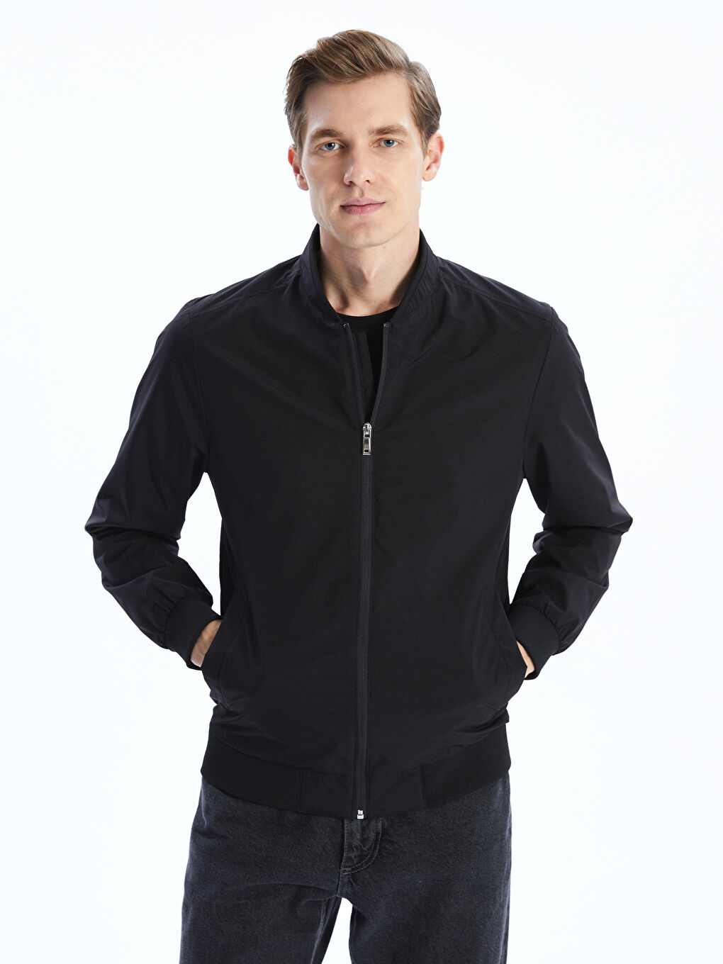 Siyah Standart Kalıp Kolej Yaka Erkek Mont