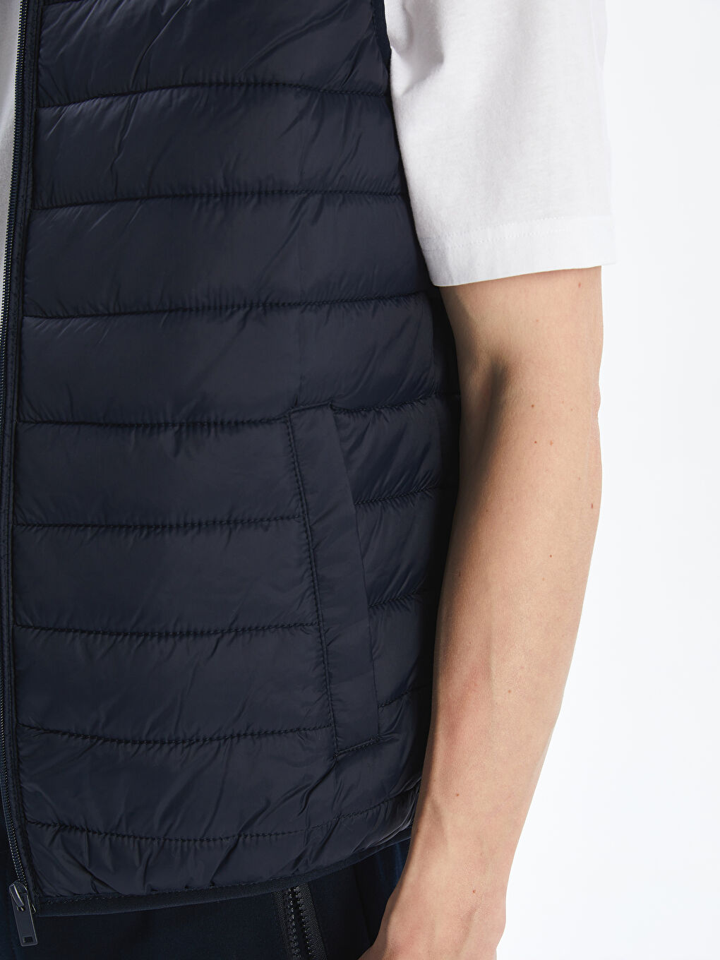 Lacivert Standart Kalıp Dik Yaka Erkek Şişme Yelek-2