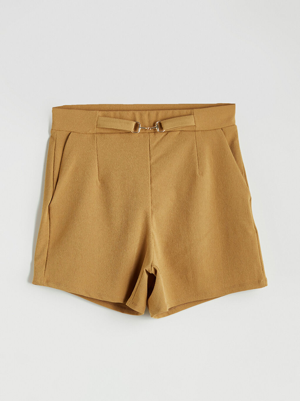 Yeşil Beli Kemerli Pileli Kadın Şort-4