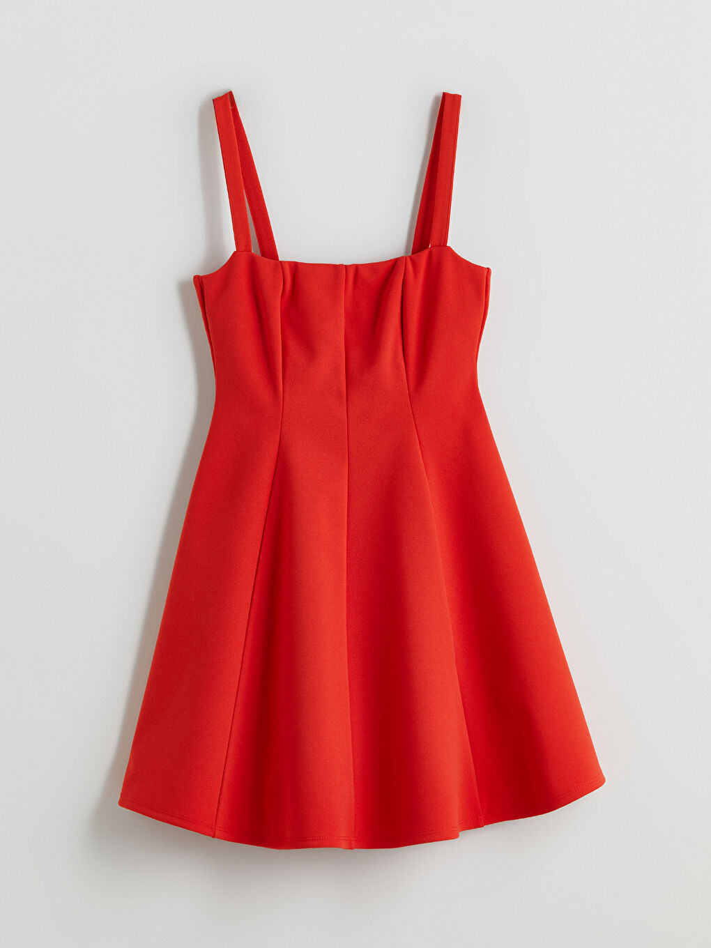 Kırmızı Kare Yaka Askılı Belden Oturtmalı Mini Elbise-4